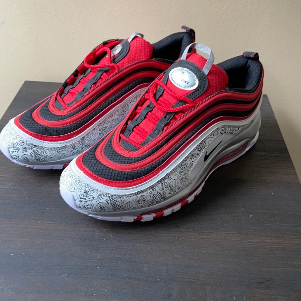 New red and black